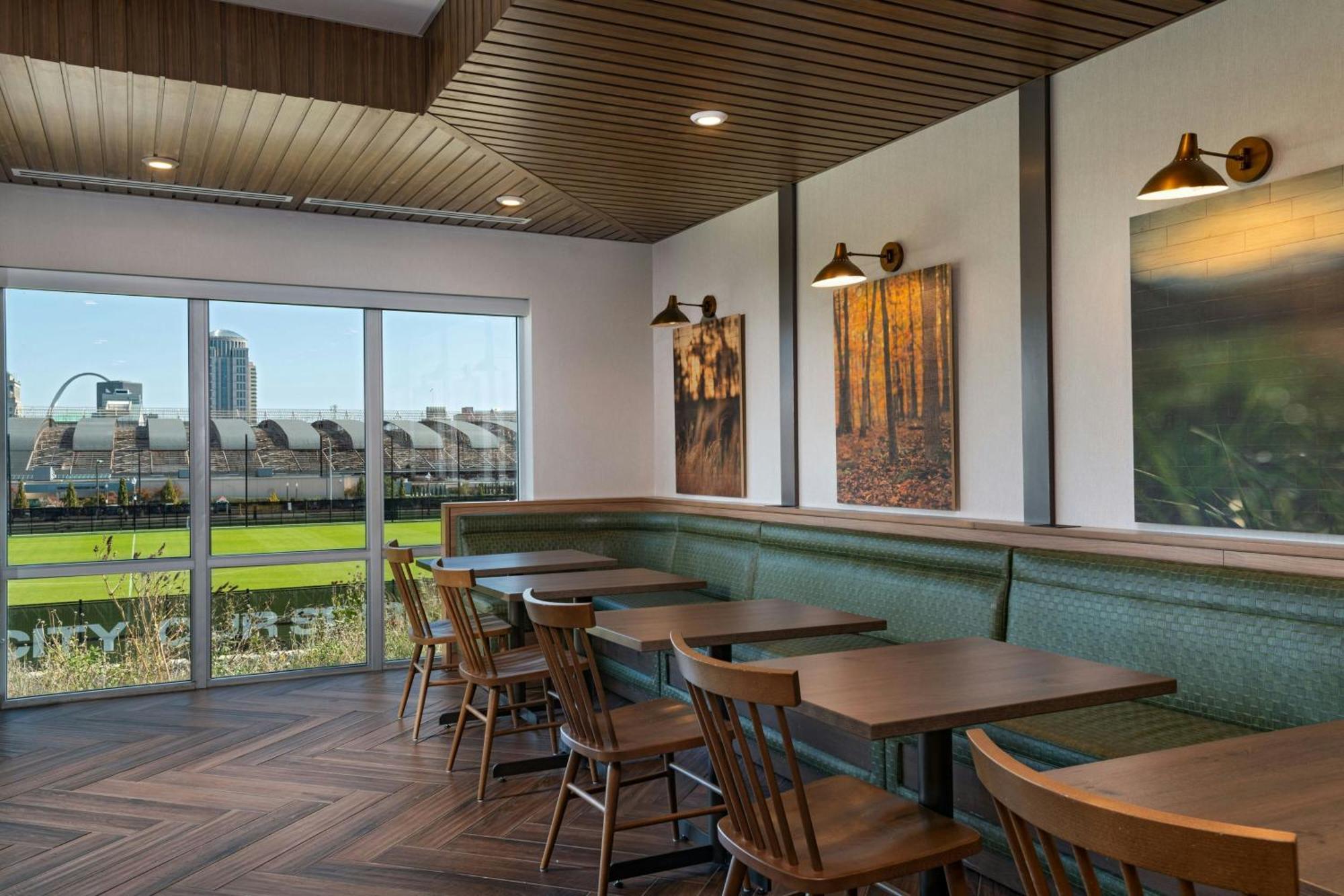 Fairfield Inn And Suites By Marriott St Louis Downtown Сент-Луис Экстерьер фото